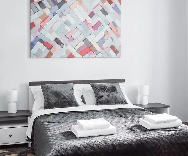 New With Balcony 公寓 利沃夫