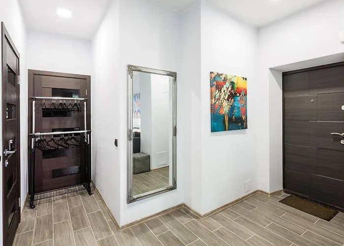 New With Balcony 利沃夫